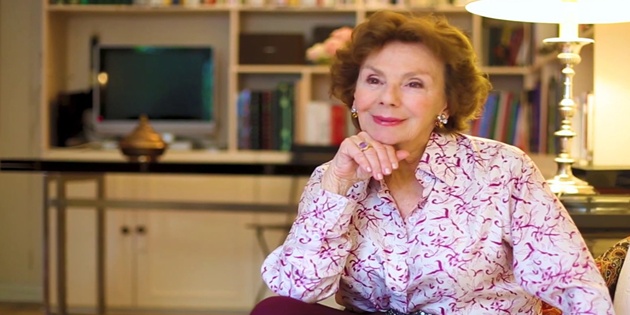 Sabiha Gökçen’de Bulunan Çanta Osmanlı Torununu Sevindirdi